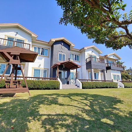 Gyulhouse Pension Seogwipo Exterior photo